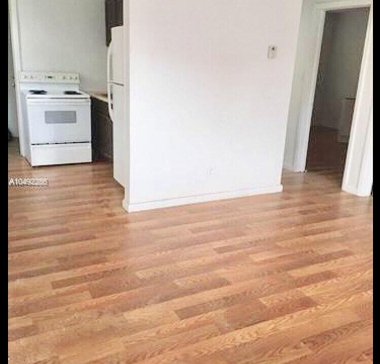 1st image of 2708 NW 15th St
