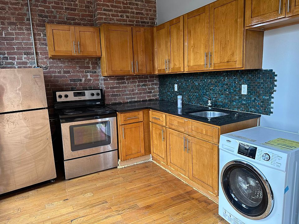 1st image of 103 E 102nd St APT 5A