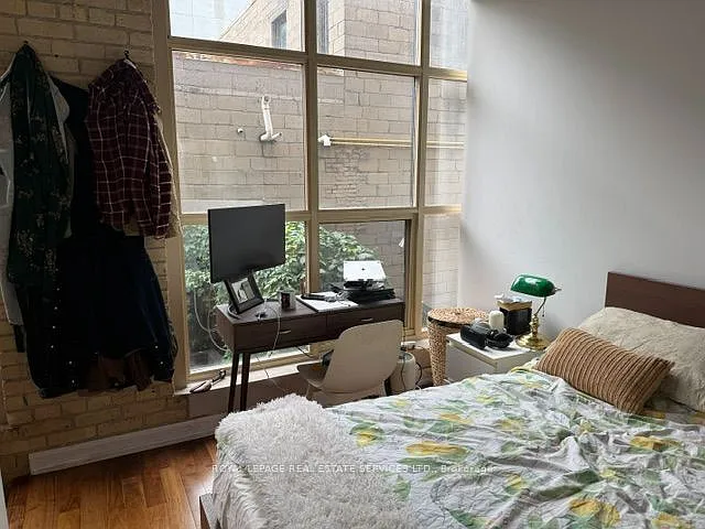 736 Dundas St E #203 — Photo 20