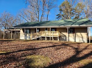 1130 Baldwin Gulf Rd, Clarkrange, TN 38553