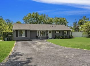 242 Trenton Rd, Fairless Hills, PA 19030