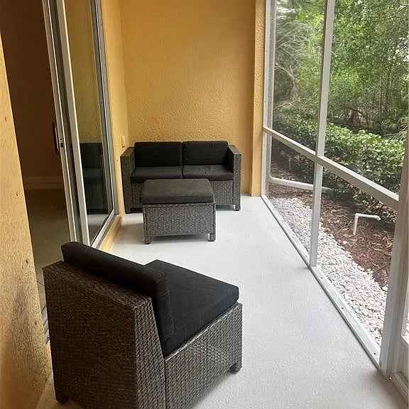 10300 Via Colomba Cir — Photo 28