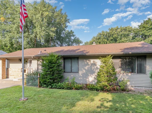 766 6th Ave NW, New Brighton, MN 55112