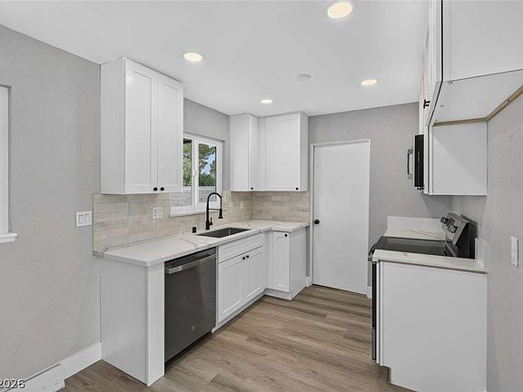 5th image of 1669 G St