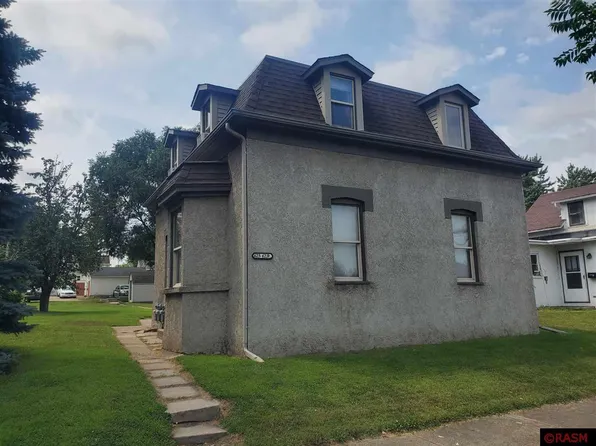 623 N Broadway St, New Ulm, MN 56073