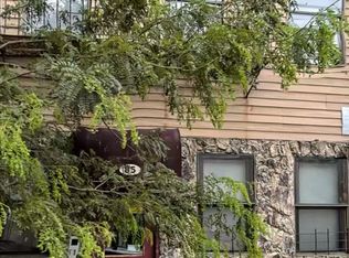 85 Thompson St APT 2L, Staten Island, NY 10304