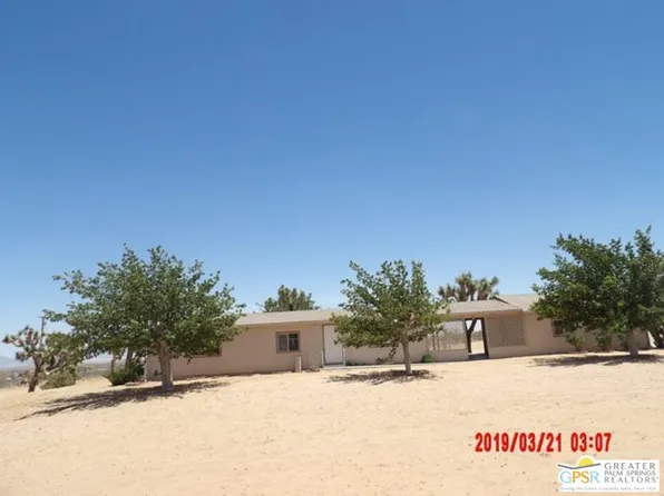 525 N Inez Ave, Landers, CA 92285