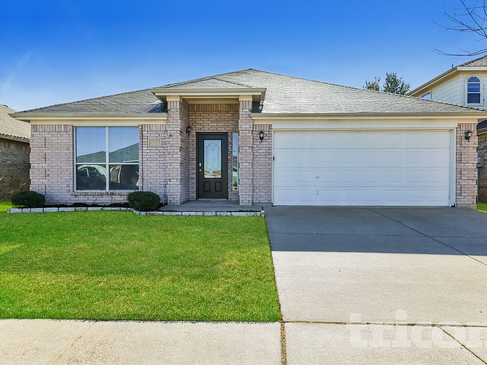 1st image of 4703 Topaz Ln