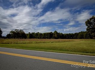 6 Rockdale Rd, Vale, NC 28168