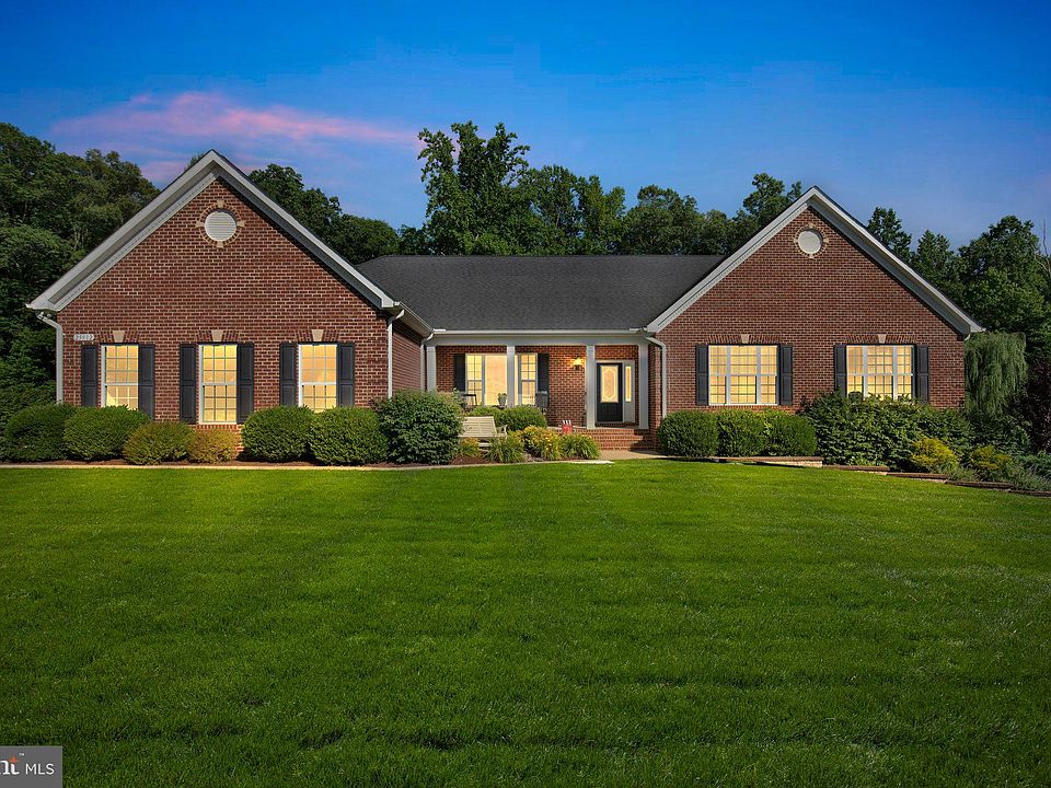 1st image of 25912 Brook Haven Ct