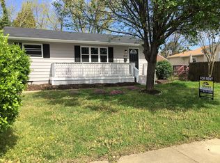 302 Joynes Rd, Hampton, VA 23666