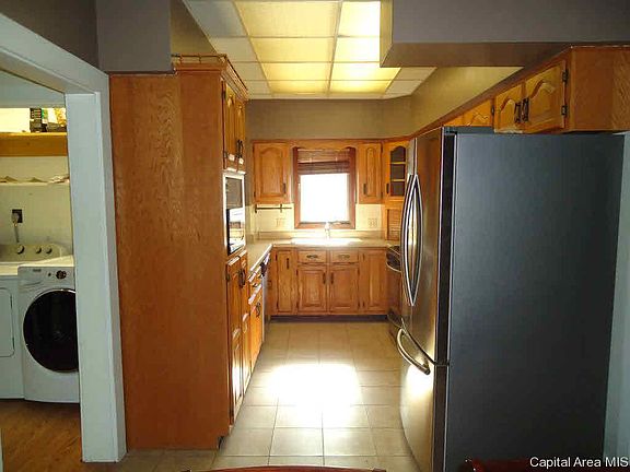 3rd image of 1929 S Park Ave
