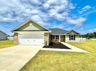 5615 Tillman Nursery Rd, Wedgefield, SC 29168