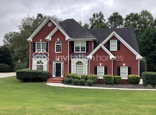 1328 Maple Creek Ave, Loganville, GA 30052