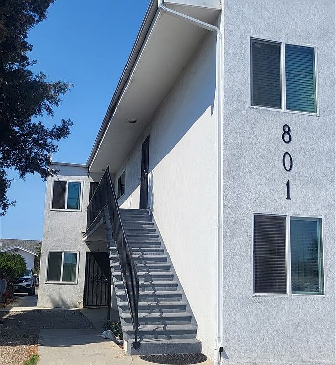 1st image of 801 W F St