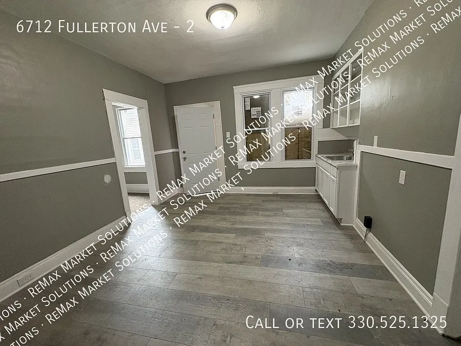 Newly Renovated 2Bedroom-Section 8 Welcome! — Photo 4