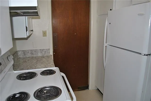 1419 Milan St #206 — Photo 13