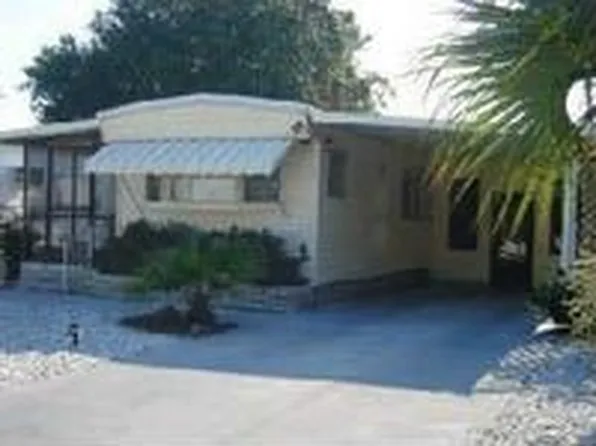 37 Hatchett Creek Rd, Venice, FL 34285