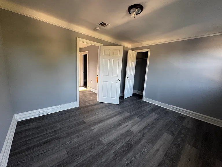 13 Poe Ave #3 — Photo 3