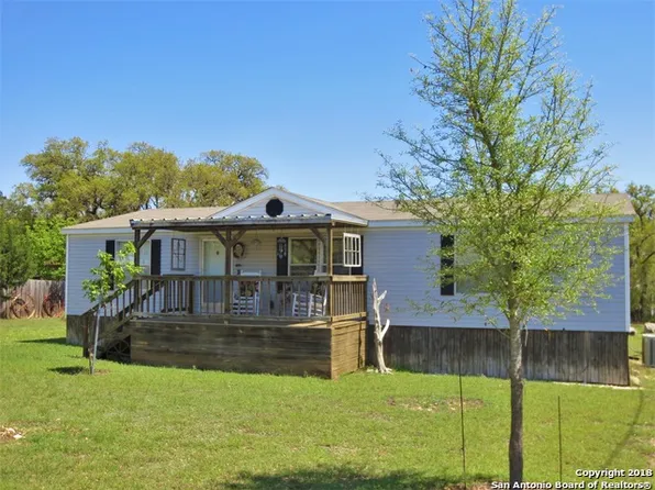 471 Pr 1519, Bandera, TX 78003
