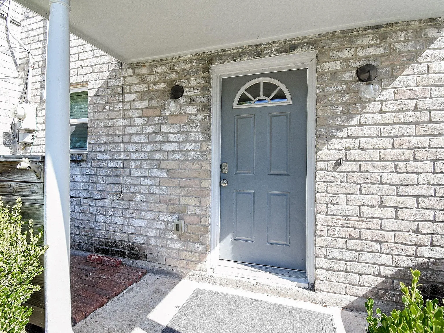 3 bed, 2.5 bath, 1724 sqft, $1,850 — Photo 4
