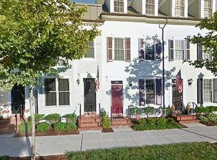 832 N Columbus St, Alexandria, VA 22314