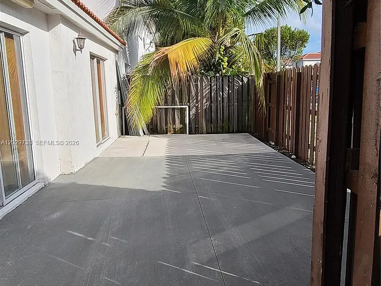 7309 NW 173rd Dr #104 — Photo 5
