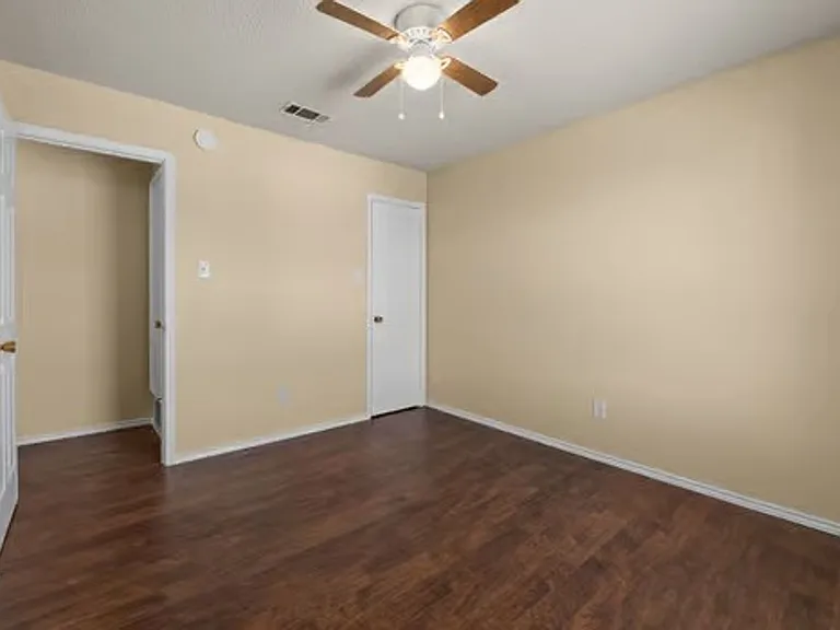 906 Tanner Rd — Photo 12