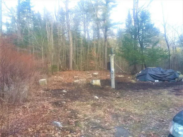 51 Dore Street, Ossipee, NH 03814