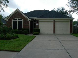 3111 Ivy Bend Dr, Pearland, TX 77584