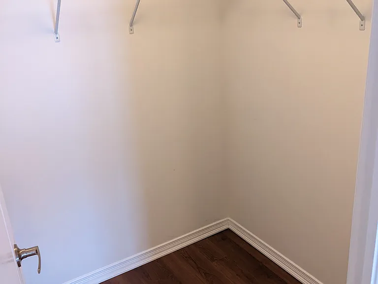 2441 Greenwich Dr #51 — Photo 8