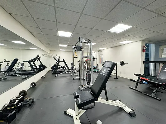 Rented by Pear NYC LLC | media 14