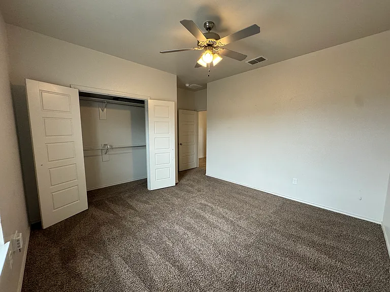 11824 Evanston Ave — Photo 24