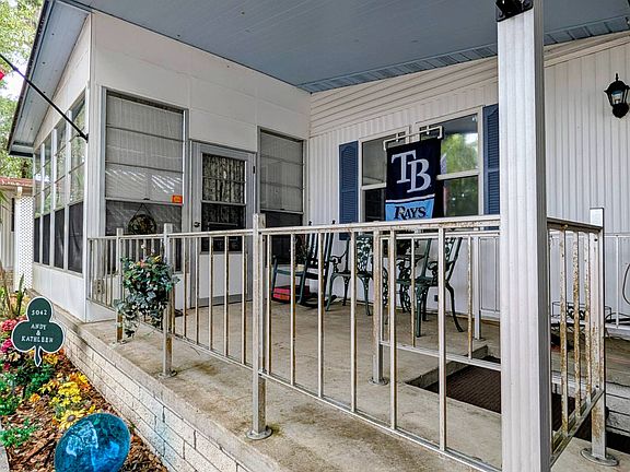 3rd image of 5042 Doyle Rd