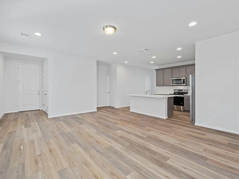 209 Cherry Blossom Ln — Photo 9
