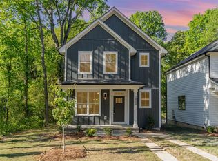 1832 Purser Dr, Charlotte, NC 28215