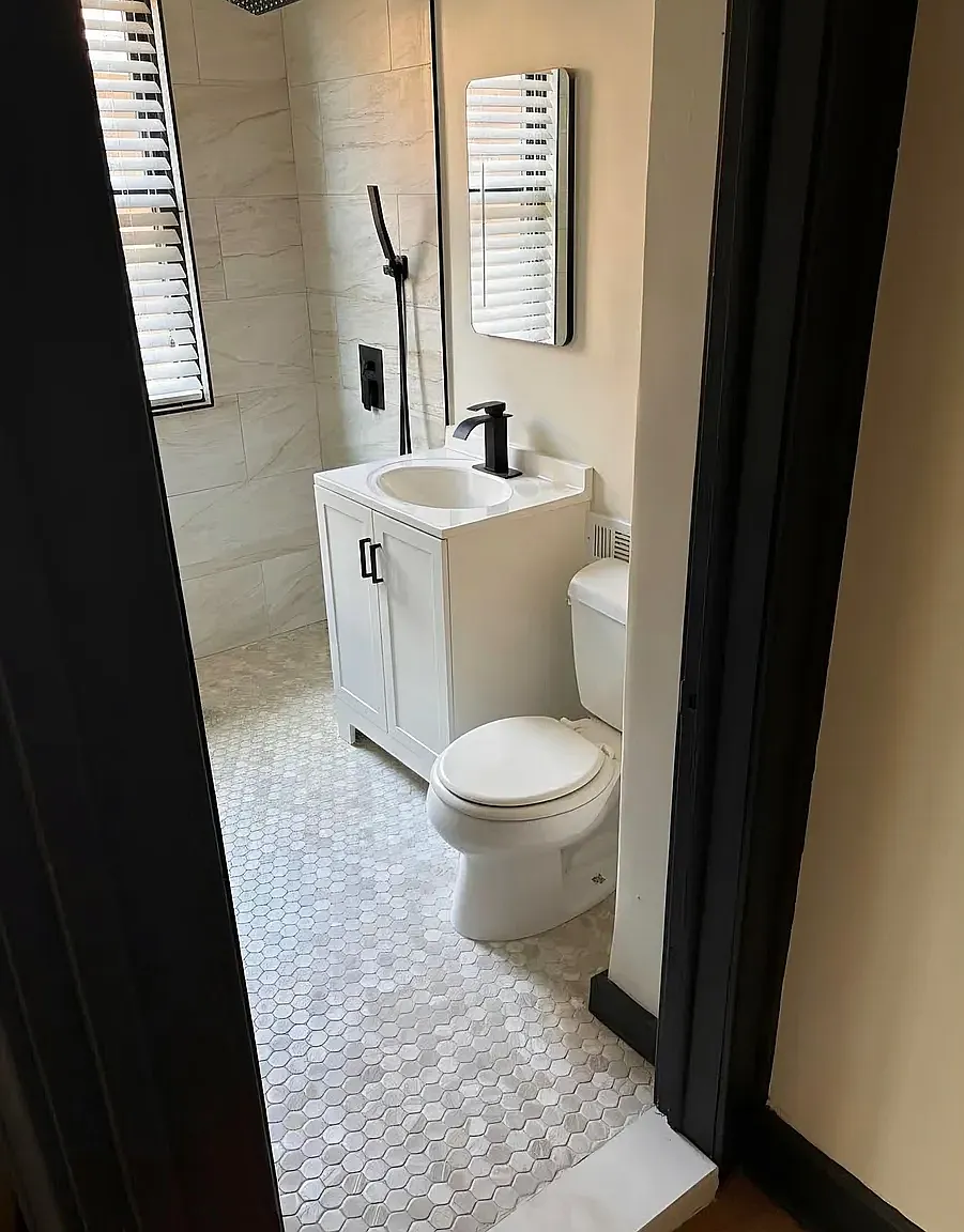 2 bed, 900 sqft, $1,200 — Photo 4