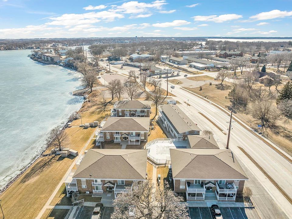 1st image of 1114 Highway 71 N Unit 1-C4