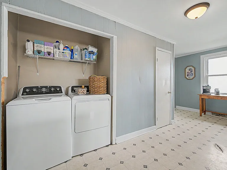 314 Clement St — Photo 21