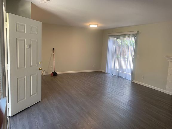 3rd image of 7037 Village Green Dr