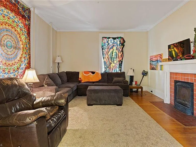 116 S Mendenhall St — Photo 8