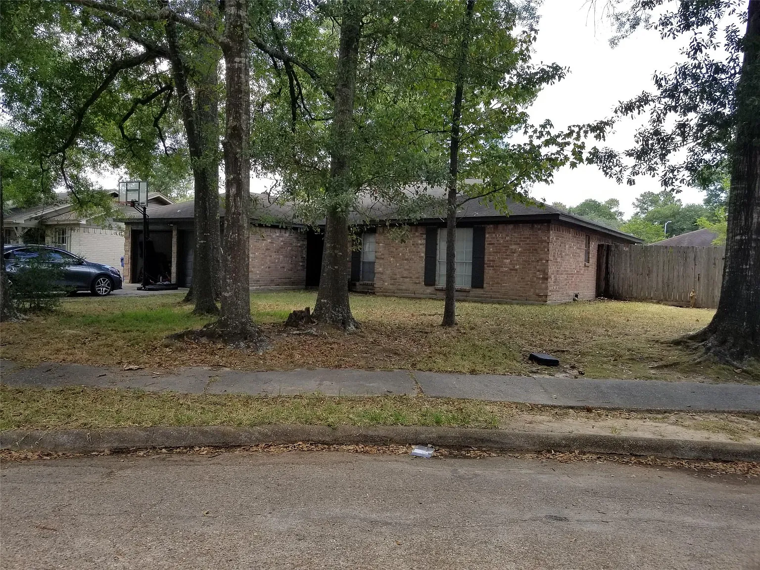 3 bed, 2.0 bath, 1731 sqft, $1,900 — Photo 1