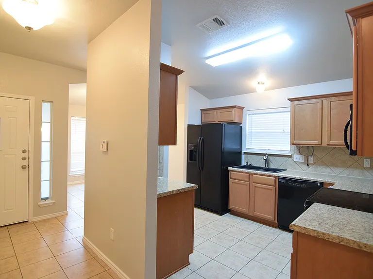 5106 Lions Gate Ln — Photo 3