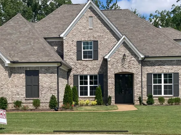 4912 Maple Walk Dr, Arlington, TN 38002