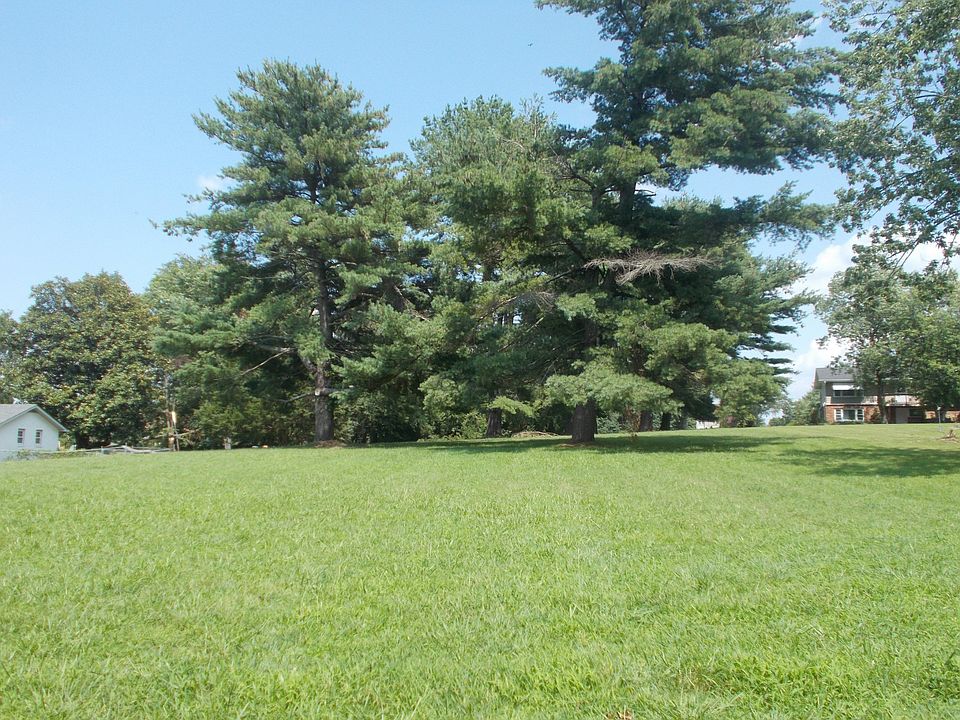 2nd image of 700 Vanderbilt Rd Lot 8