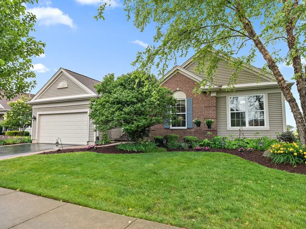 13048 Farm Hill Dr, Huntley, IL 60142