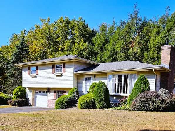 8 Hartley Drive, Wolcott, CT 06716