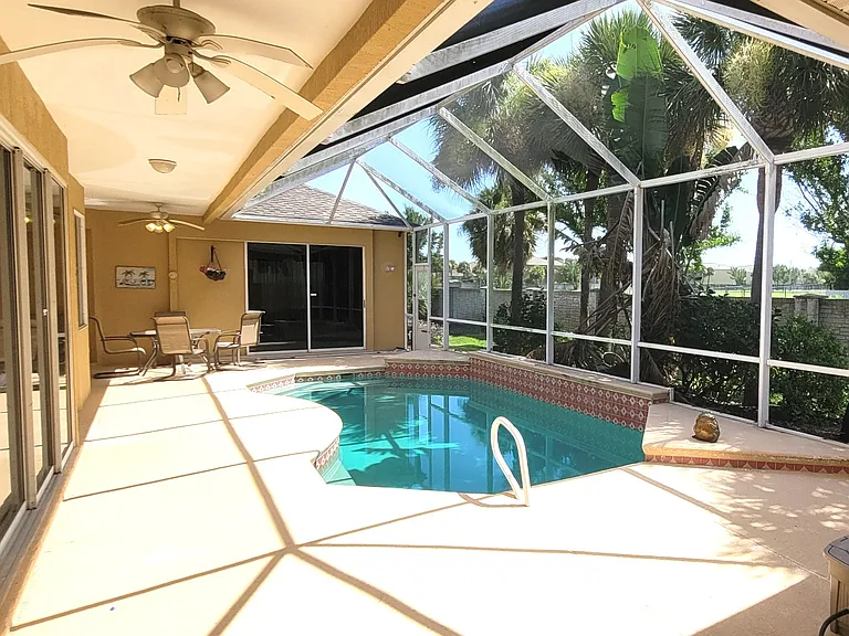 142 Babylon Ln — Photo 32