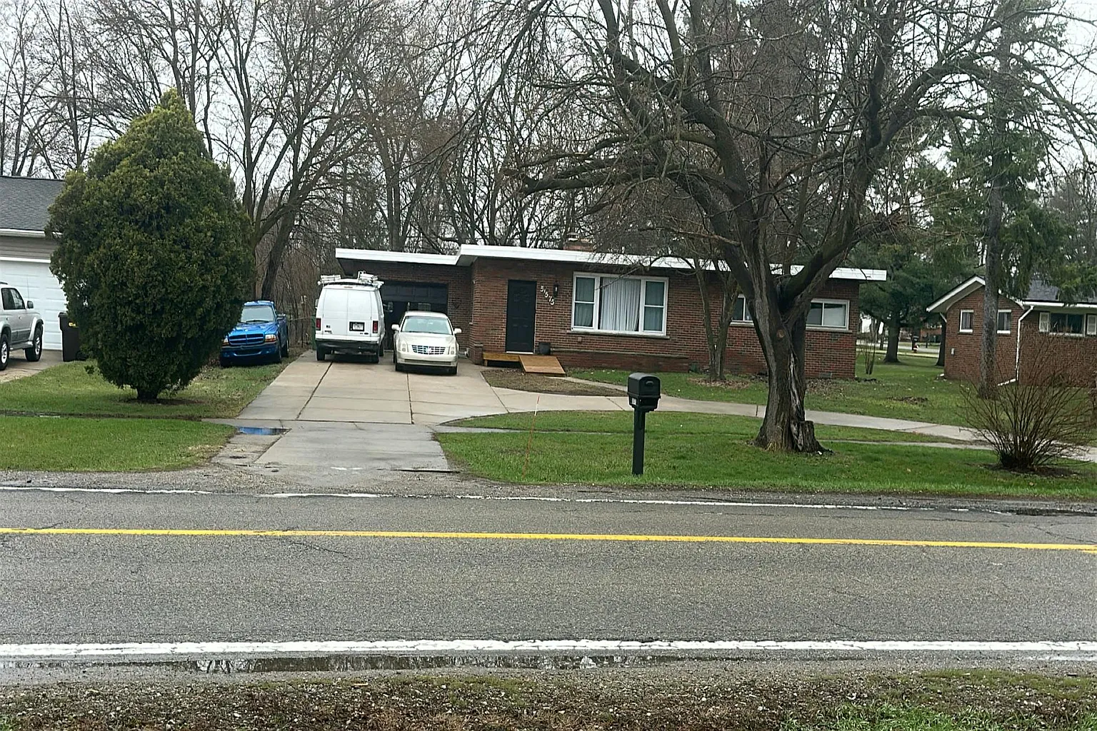 51575 Shelby Rd photo 1