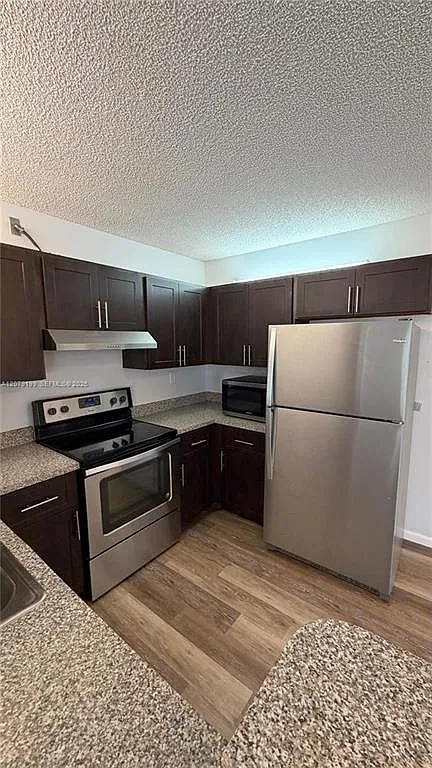 11641 Royal Palm Blvd — Photo 3